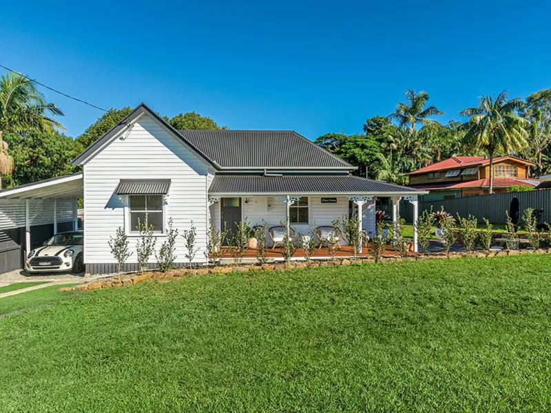 Character filled 3 bedroom Cottage for lease in Federal
