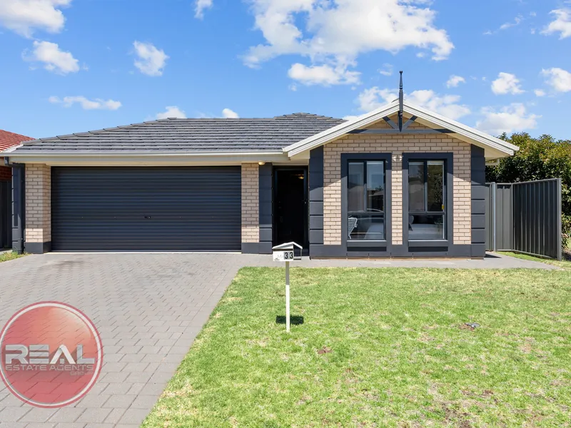 Conveniently Located 3 Bedroom Family Home!