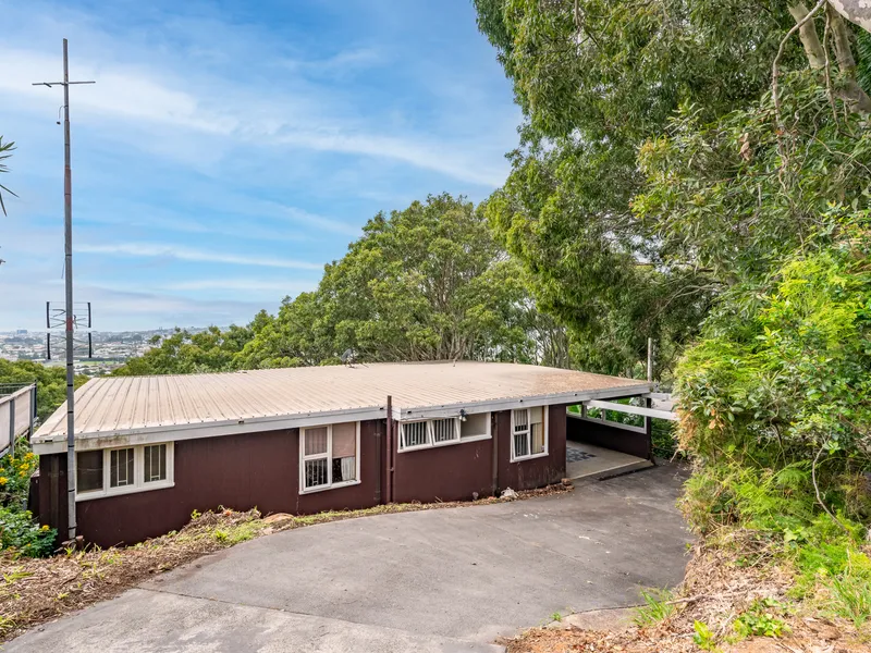 Thoroughly Original 1960s Gem with Amazing Bones and Fabulous Potential