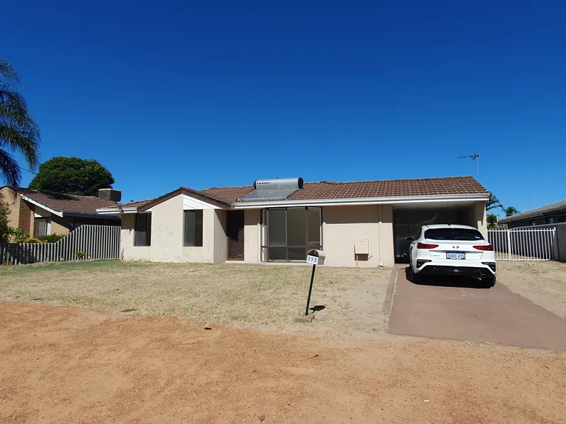 IDEAL LOCATION CLOSE TO EATON FAIR