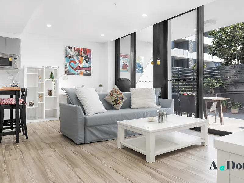 North-facing One bedder with tranquil courtyard