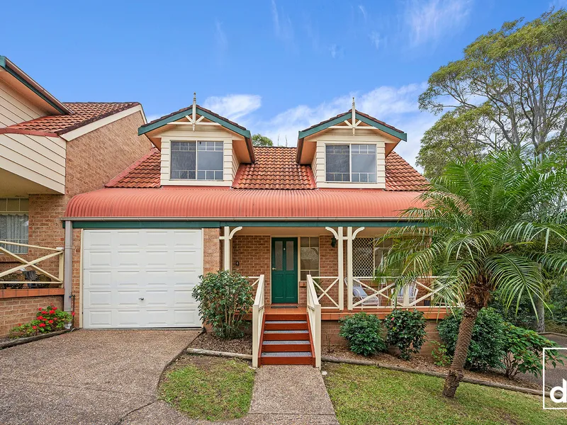 Quaint + Cosy Thirroul Living