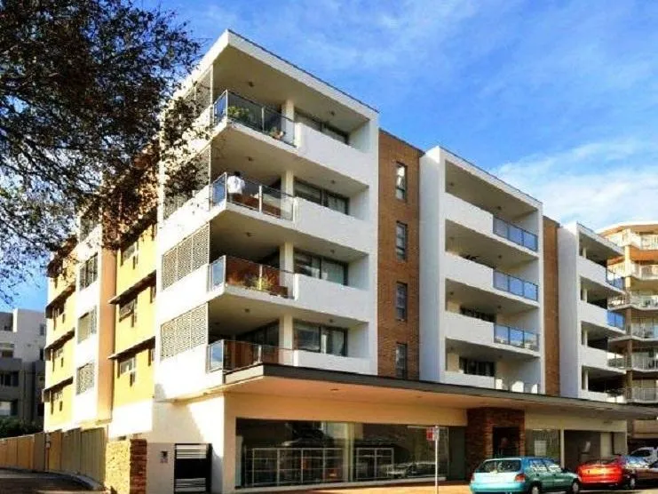 Modern Two Bedroom Apartment with Air-Condition in Maroubra Junction