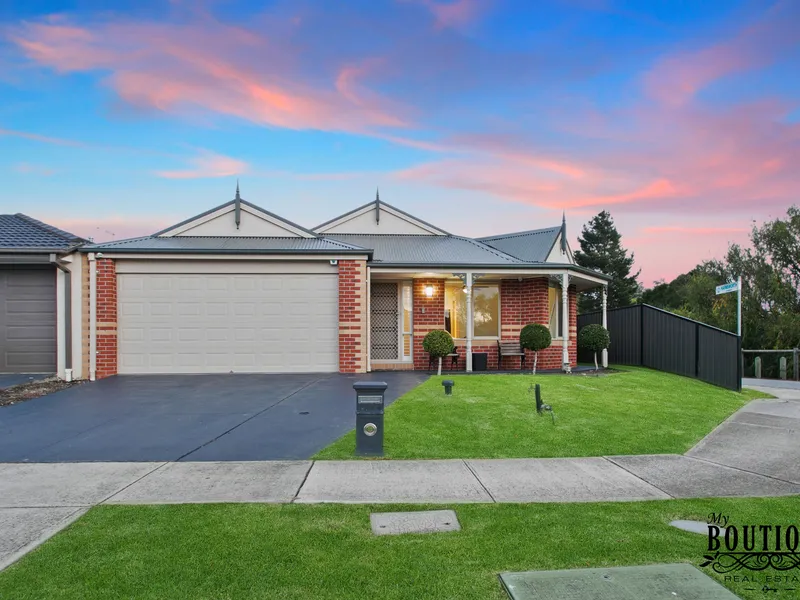 Immaculate Home with Gardener included