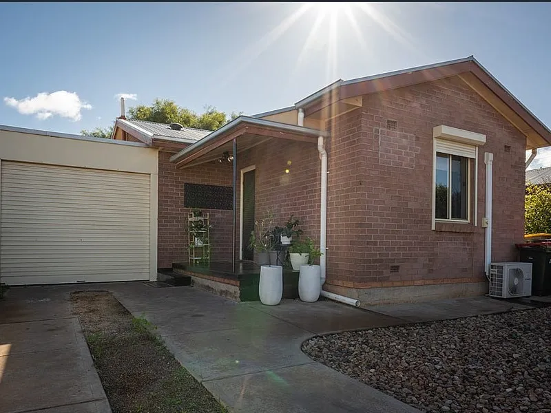 Modern upgraded maisonette