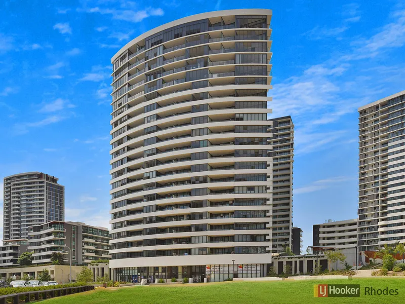 WEST FACING WATERVIEW HOME