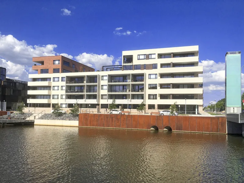 Gorgeous 1 bedroom Luxury apartment with garden views
