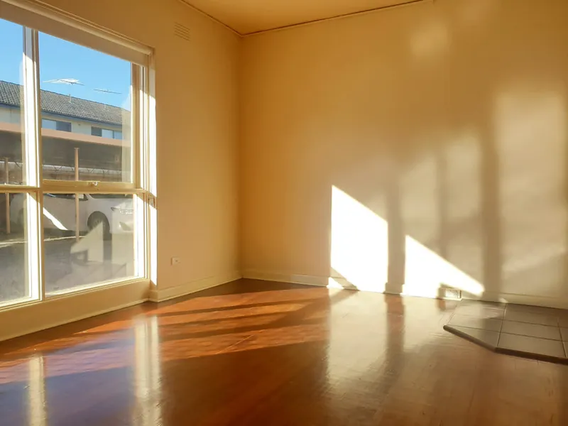 Great Price, Great Location