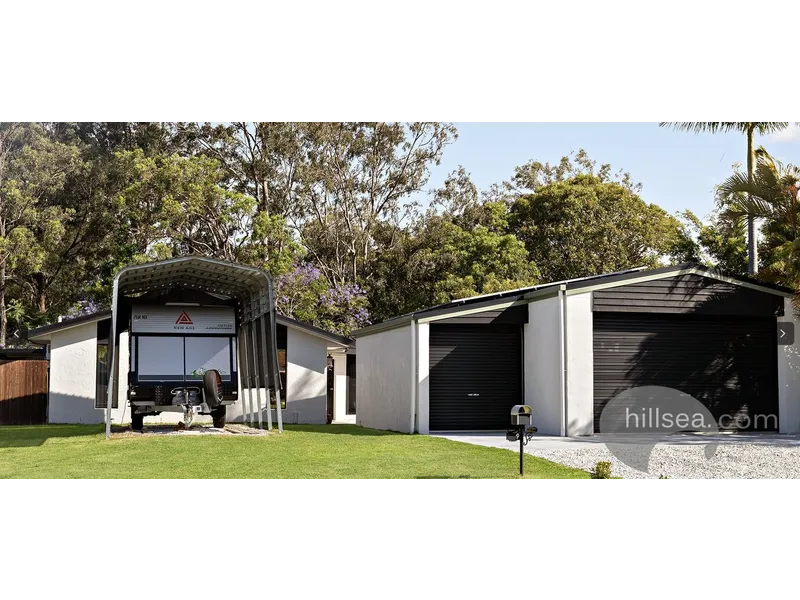 FURNISHED HOUSE IN THE HEART OF HELENSVALE