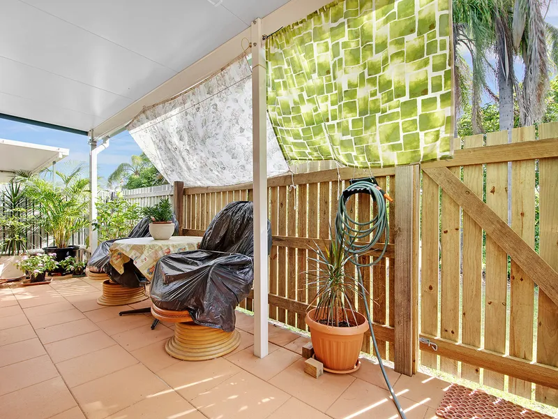 Spacious 2 Bedroom Lowset Unit