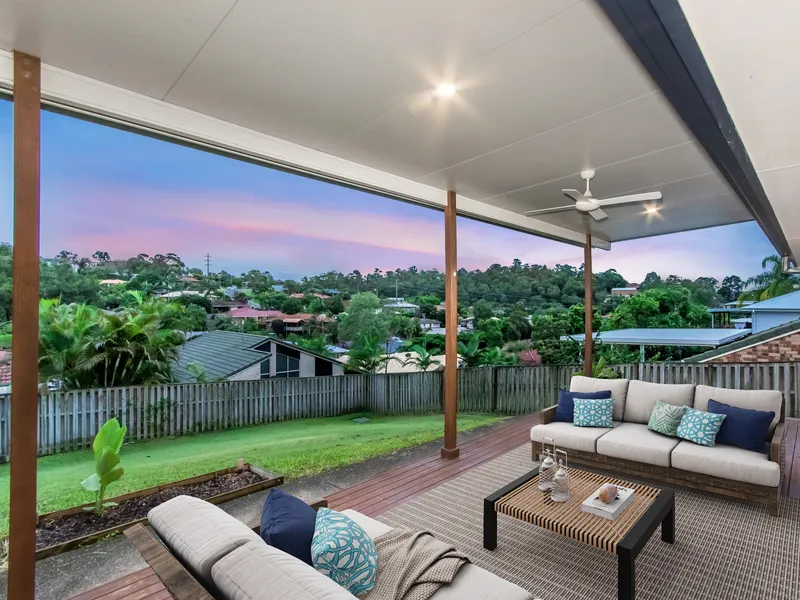 Stunning 4 Bedroom Single Storey House