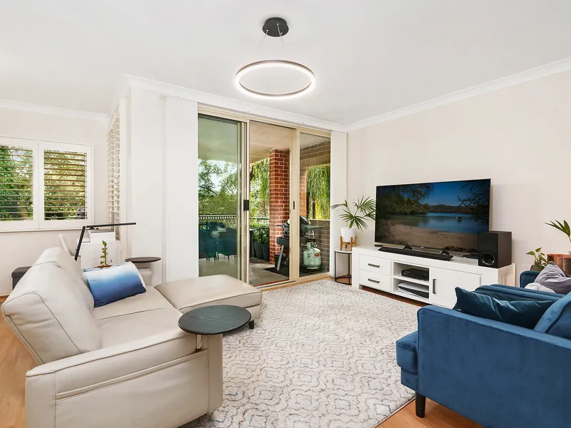 Stunning updated apartment of blissful convenience