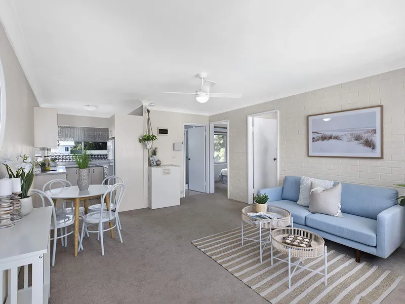 Stylish Coastal Unit in Premier Beachside Enclave