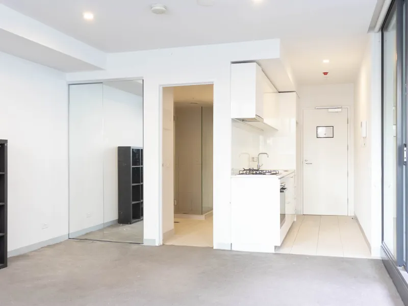 Easy maintenance Studio, Good chance to maximizes your investment return