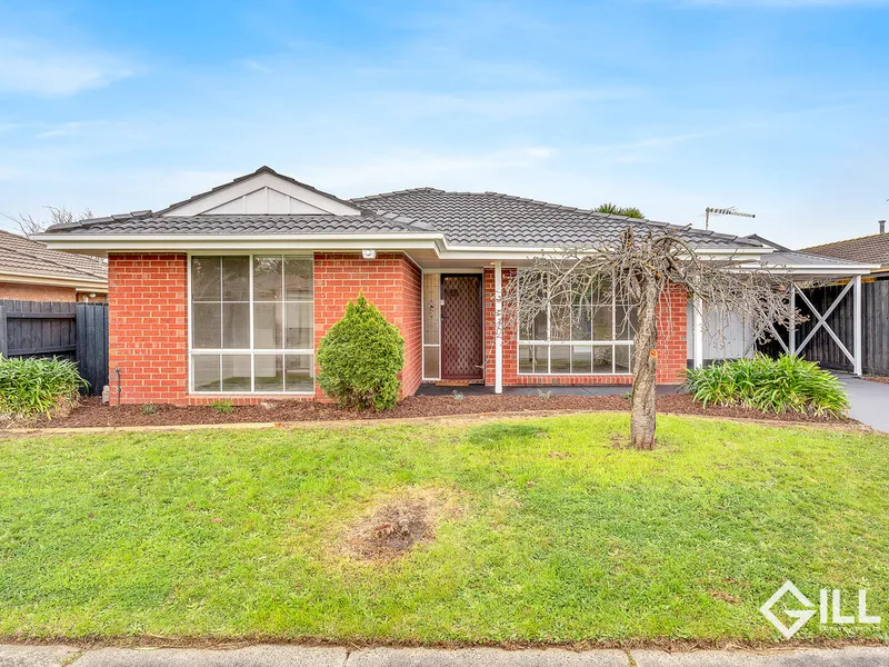 Perfect Blend of Berwick Living and Convenience.