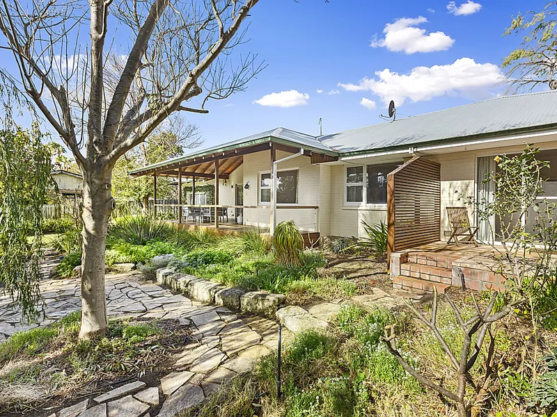 Rare, Blue-Chip Landholding with Outstanding Development Potential