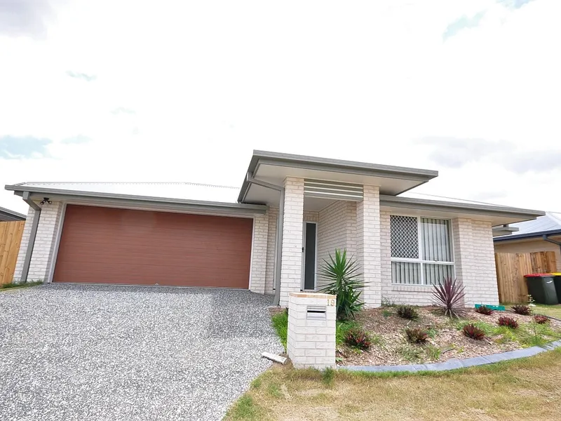 Bright and Spacious In Morayfield