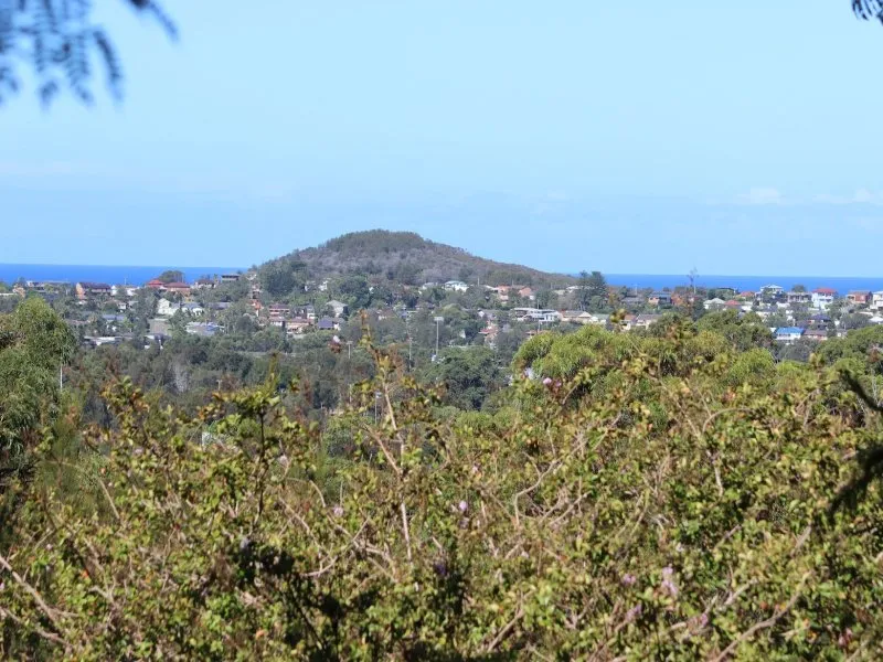 HUGE BALCONY - LOVELY OUTLOOK!