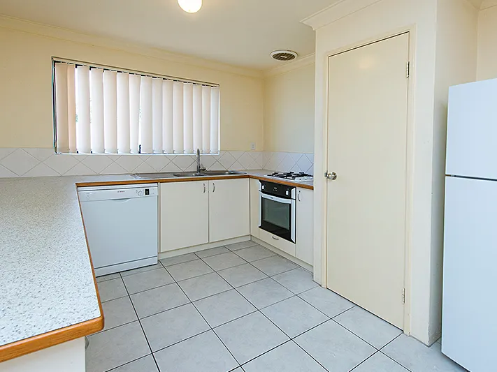 COSY AND LOW MAINTENANCE UNIT!