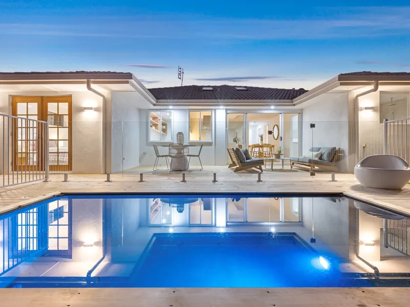 MODERN EUROPEAN INSPIRED MASTERPIECE ON KINGSCLIFF HILL