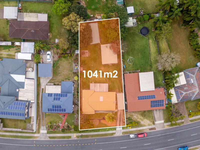 1041m2 Block - 2 bay shed PLUS separate studio