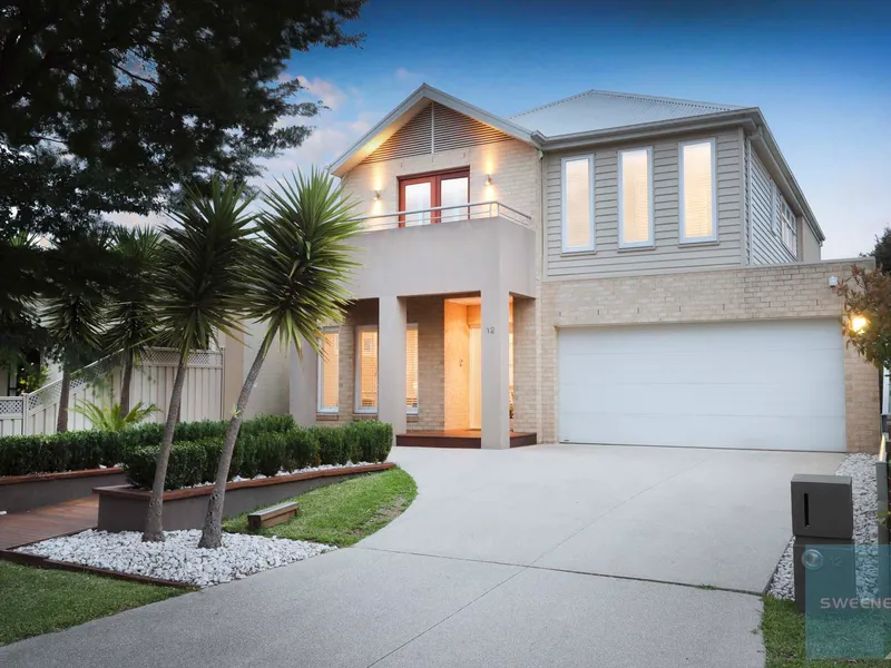 Luxurious family living in a resort-style setting