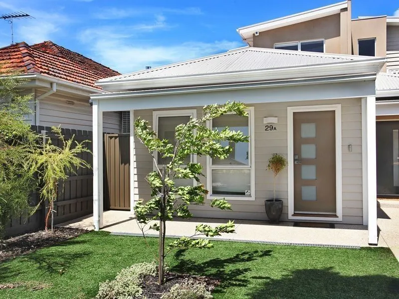 Stunning Architectural in this Yarraville Townhouse
