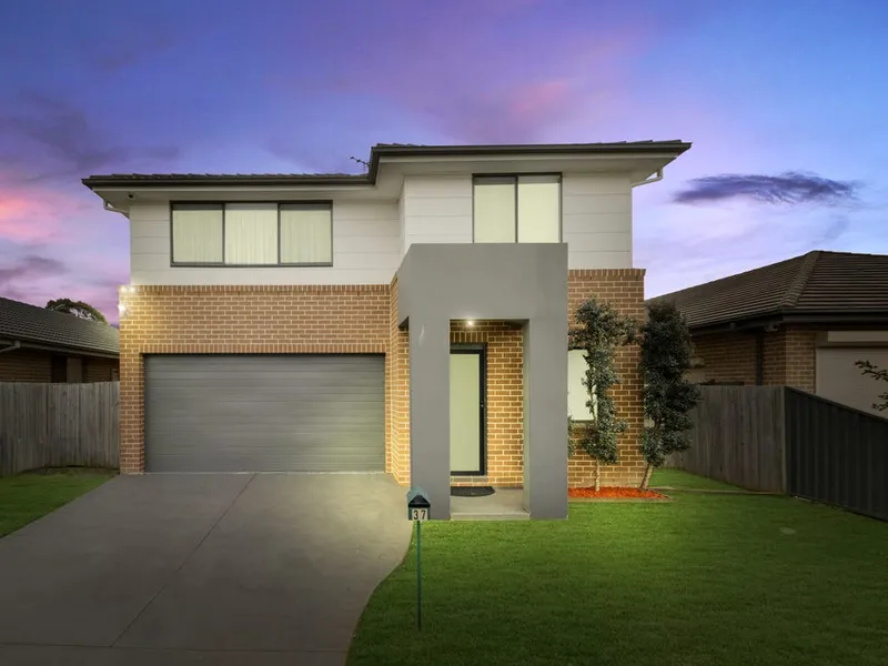 Large Family Home With Superior Backyard
