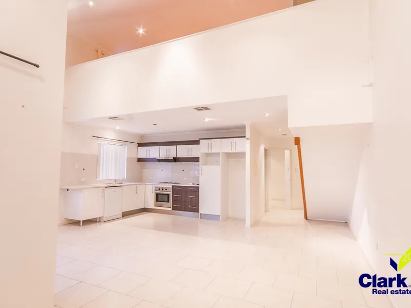 TRENDY LOFT APARTMENT IN THE HEART OF CLAYFIELD
