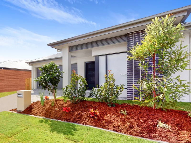 BRAND NEW, SPACIOUS FLOOR PLAN - DUCTED AIRCON!