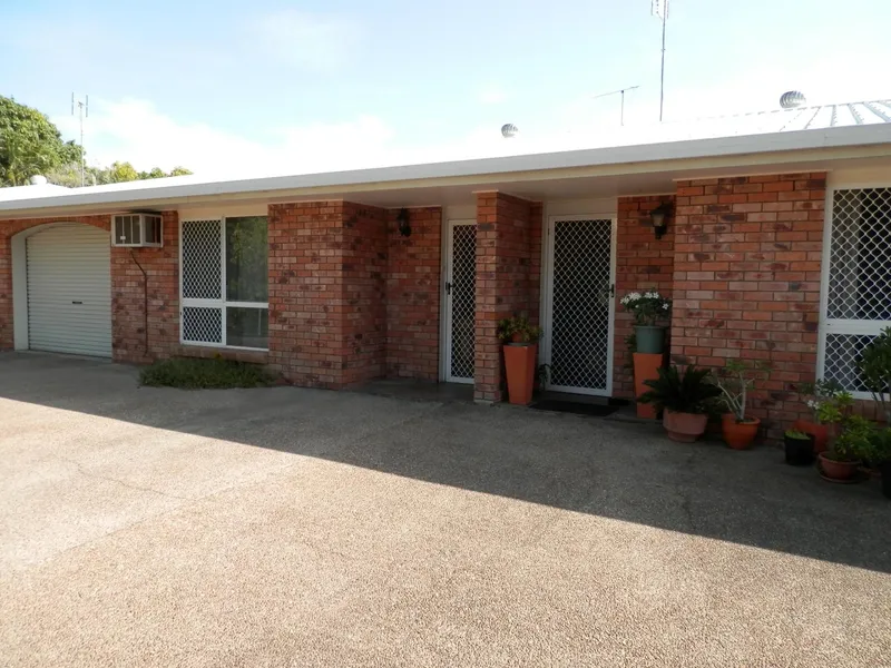 Affordable 2 Bedroom Brick Veneer Unit - Ayr - Close to CBD 