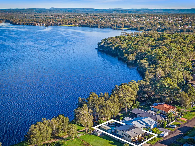 Seamless access to the waterfront for walking, cycling, fishing and boating