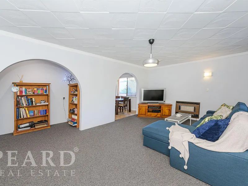 Beautiful Parkland Location!