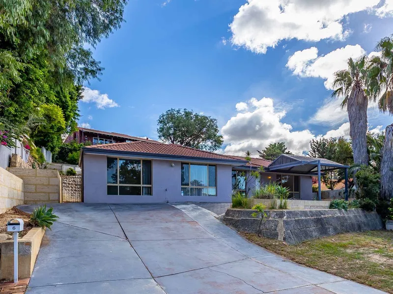 New Kitchen, Flooring & Blinds - Culdesac Loc'n 