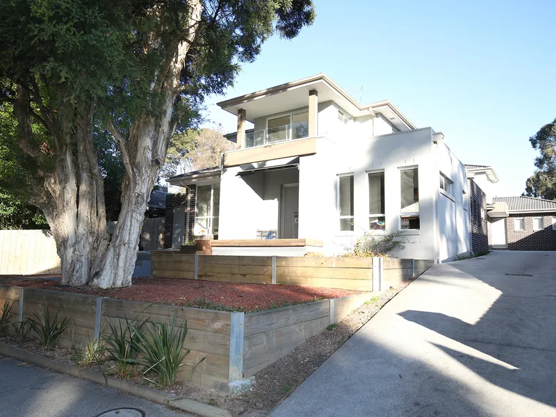 Large Family Home in Premier Location!