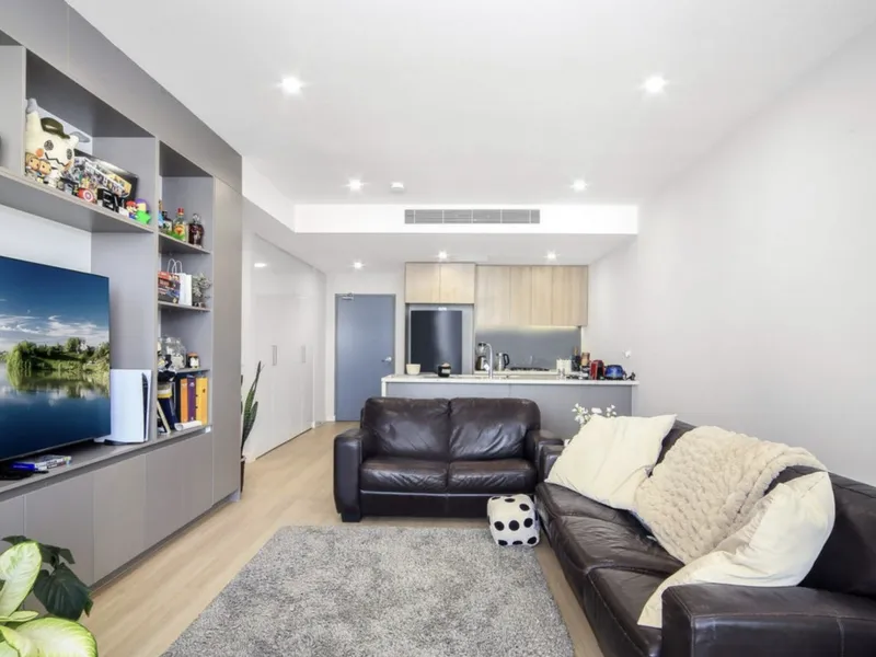 Modern Apartment in Prime Location
