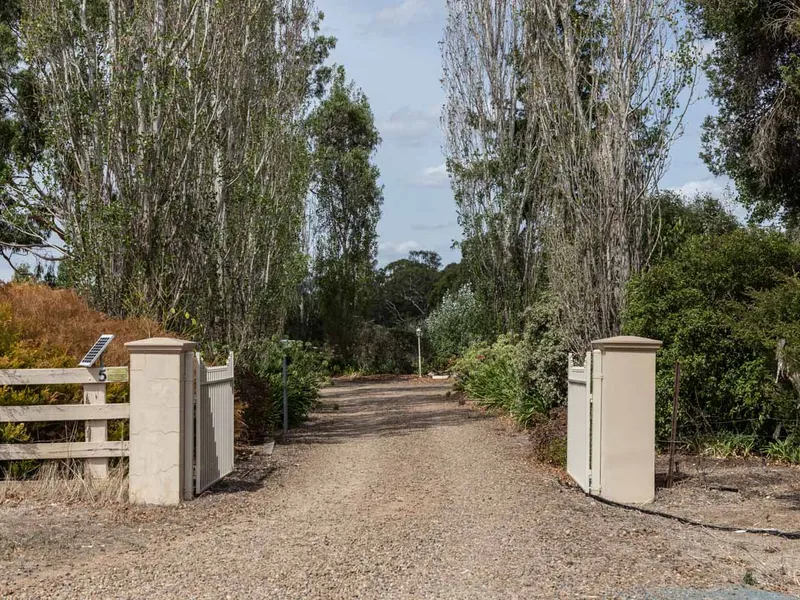 Infrastructure Heaven Waiting for your Dream Country Estate