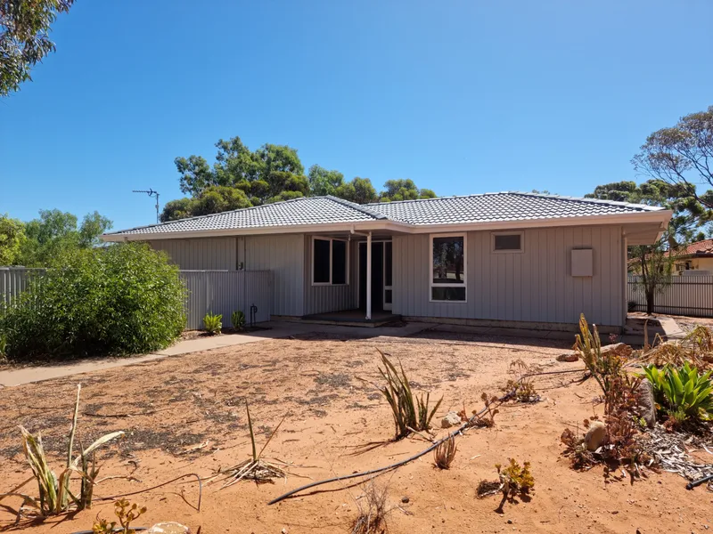 23 Butler Crescent, Port Augusta West