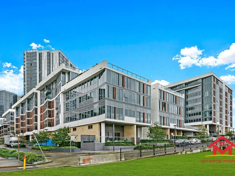 North Facing Over Size One Bed with Winter Garden