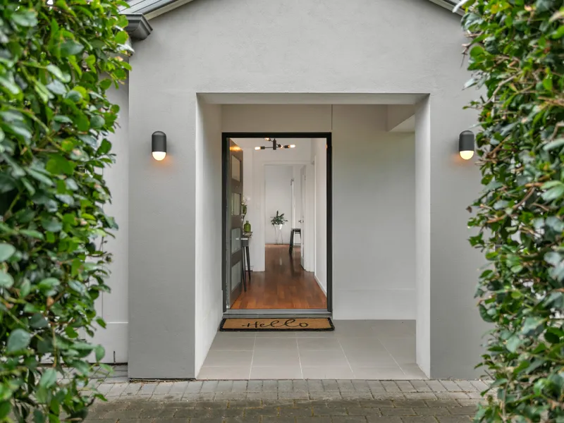 Exquisitely modern beachside living