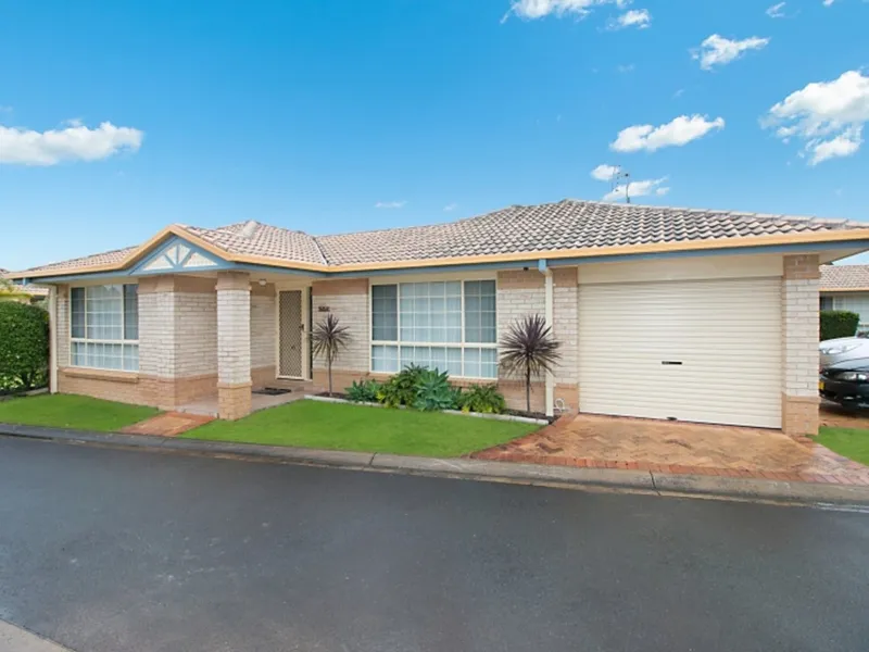 Quite residential living with air con