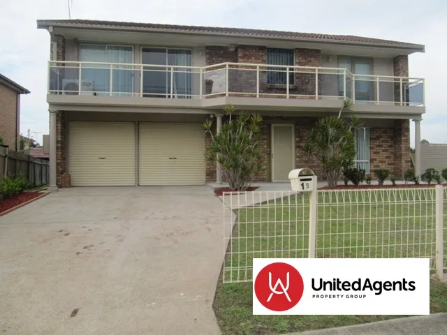 LARGE 5 BEDROOM HOME!!!