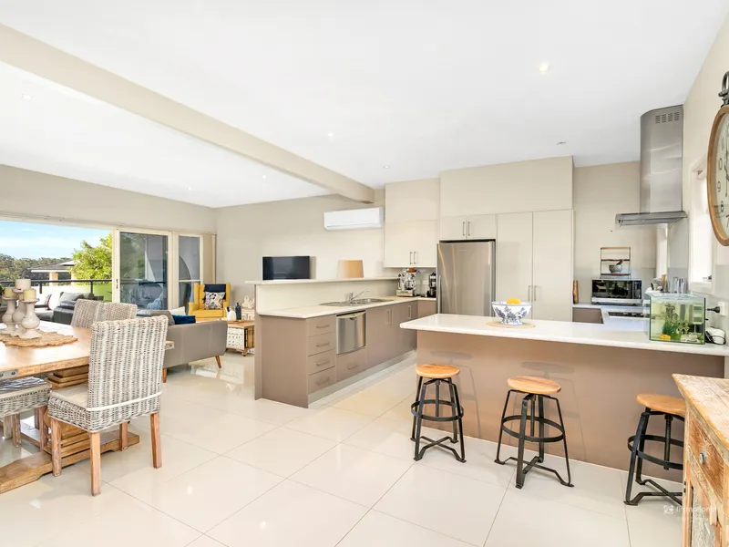 FRIENDLY HOME THAT SHOUTS WELCOME