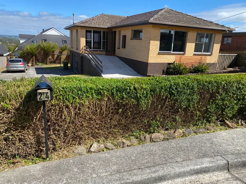 3 Bedroom House in Town 