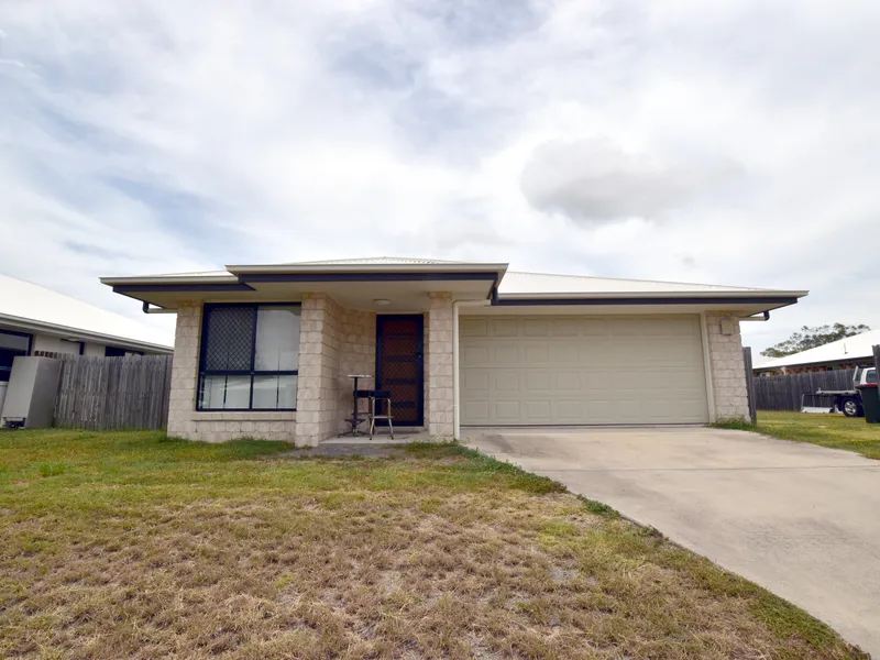 :: FULLY AIR CONDITIONED HOME WITH DOUBLE SIDE GATE ACCESS! (15 IMAGES)