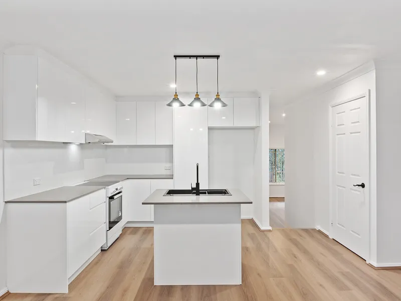 Modernized three-bedroom duplex