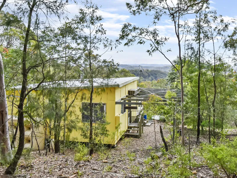 Perfect Weekender with Spectacular Views!