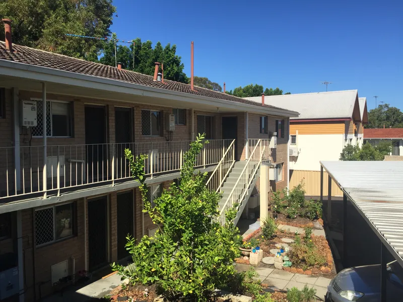 IN THE HEART OF JOLIMONT AMONGST THE LEAFY TREES!