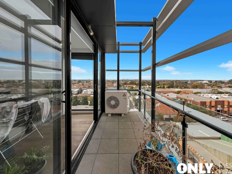 One Bedroom Close to EVERYTHING!!!
