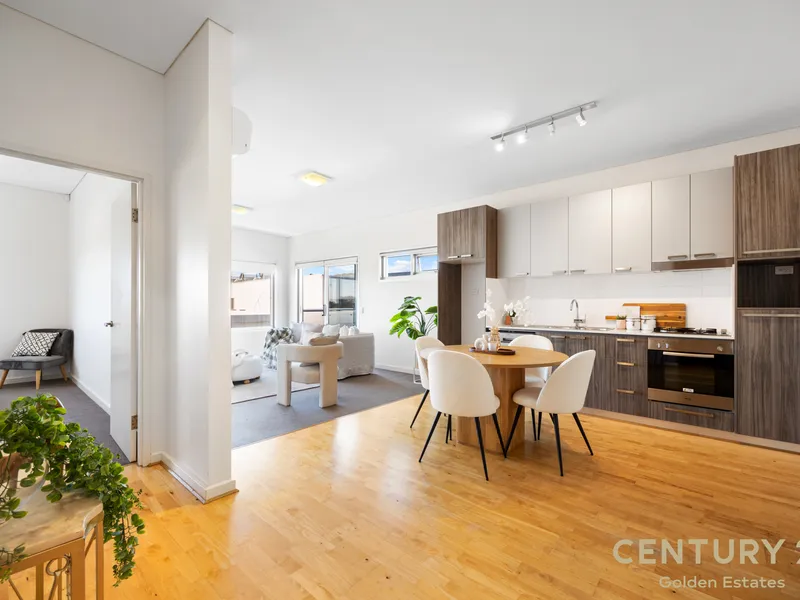 Spacious Apartment in Mawson Central